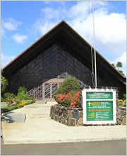 ハピネスウエディング　ハワイ挙式004 モアナルア・コミュニティ教会挙式